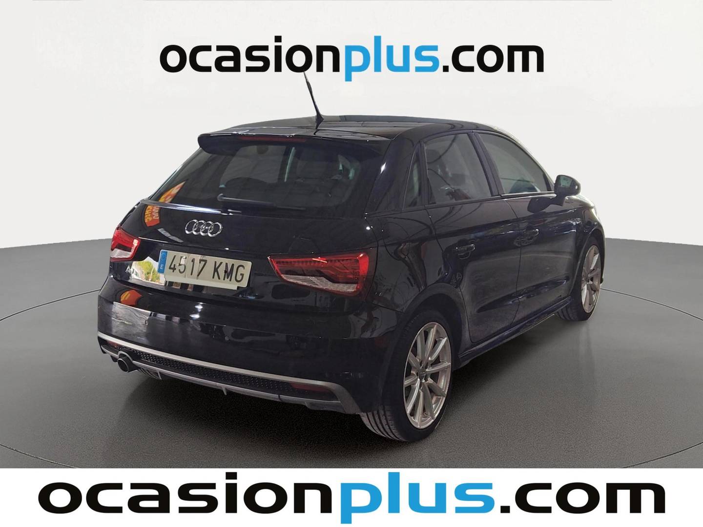 Foto trasera Audi A1 Audi A1 Sportback Adrenalin 1.6 TDI (116 CV) S-Line derecha