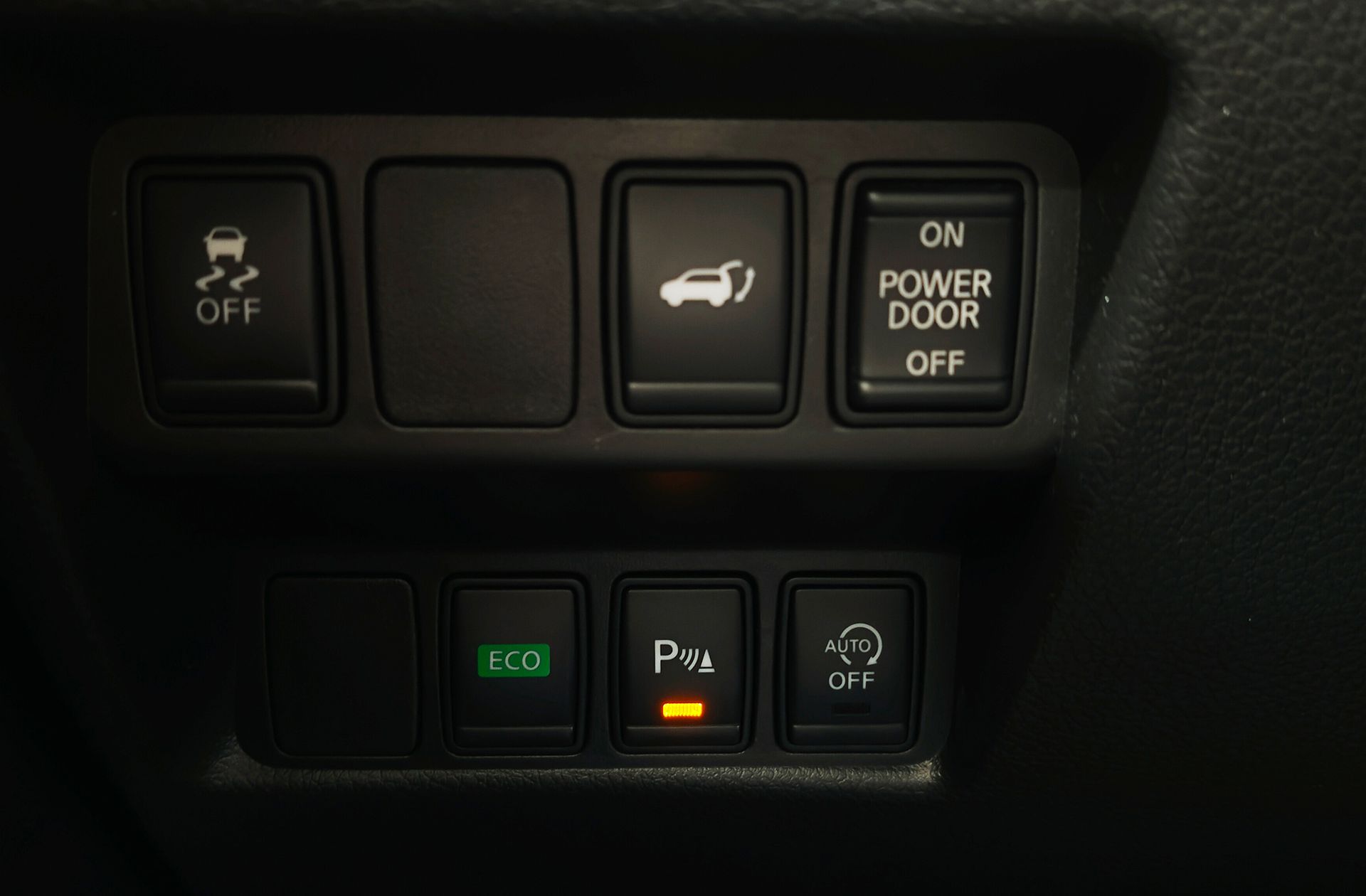 Nissan X-Trail dCi 130 Tekna 4x2 XTronic - foto 12