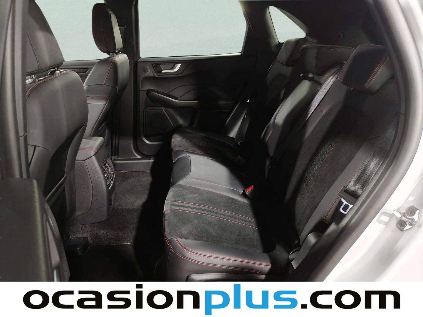 Foto asientos traseros Ford Kuga Ford Kuga 2.5 Duratec FHEV ST-Line X 4x2 Auto (180 CV)