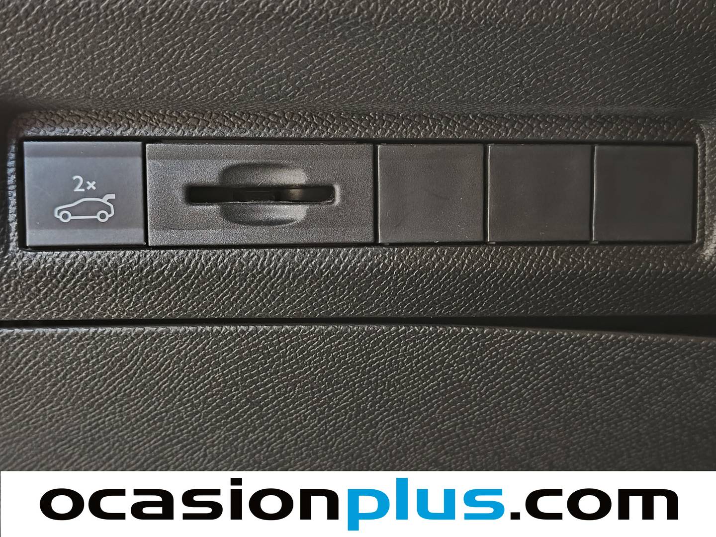 Foto Peugeot 308 Peugeot 308 SW PureTech 130 S&S GT EAT8 (130 CV)