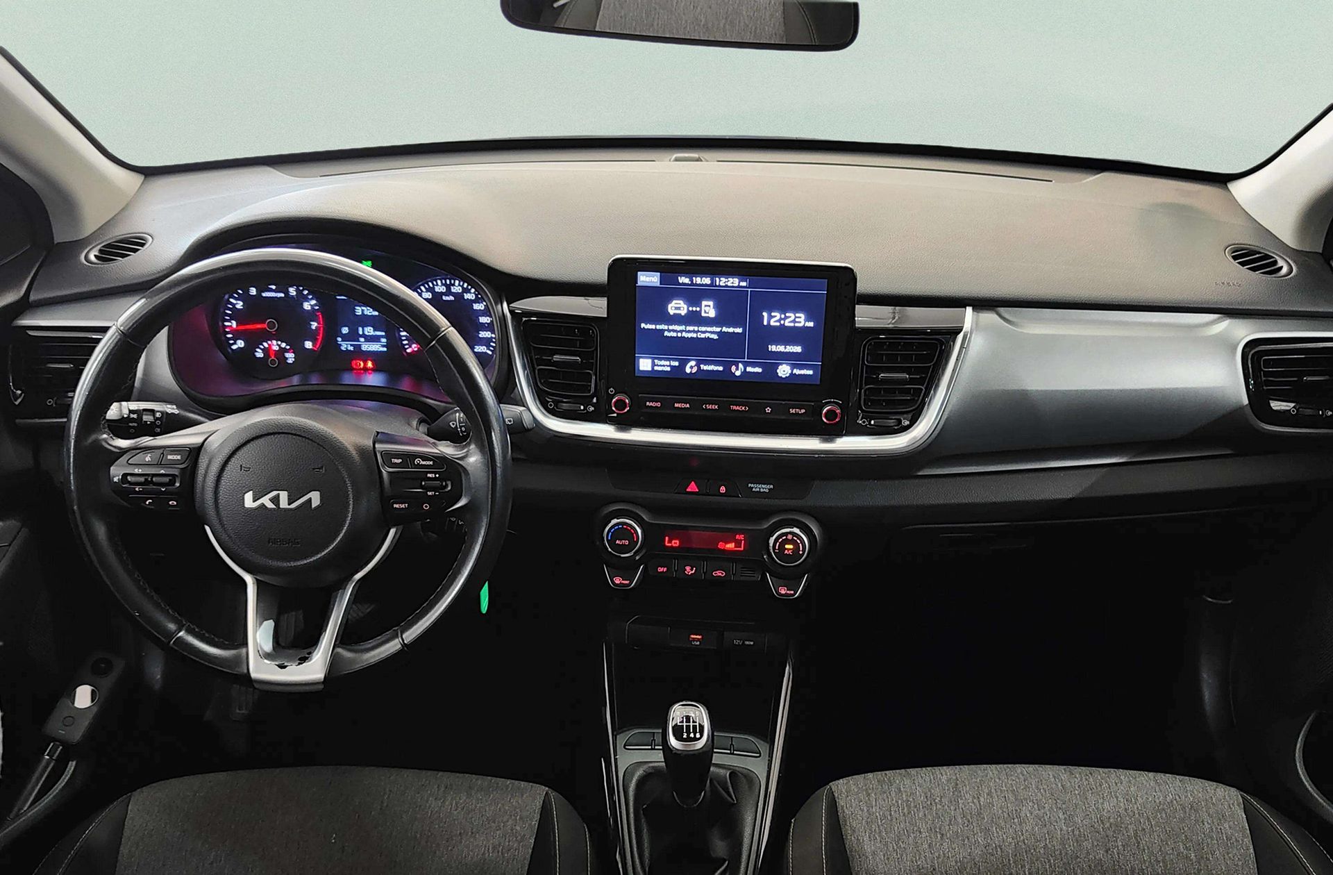 Kia Stonic 1.0 T-GDi Concept - foto 6