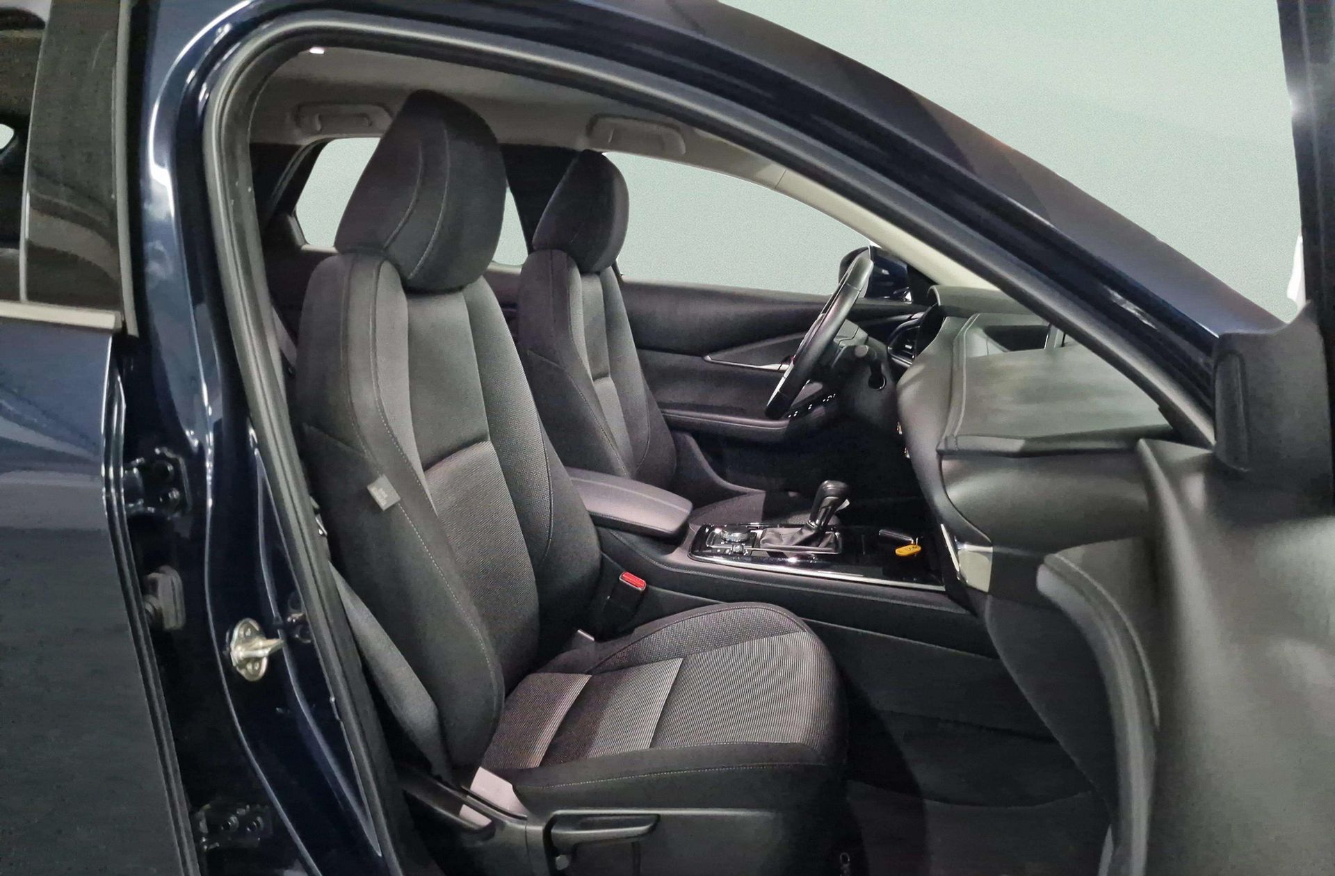 Mazda CX-30 2.0 Skyactiv-X Zenith - foto 21