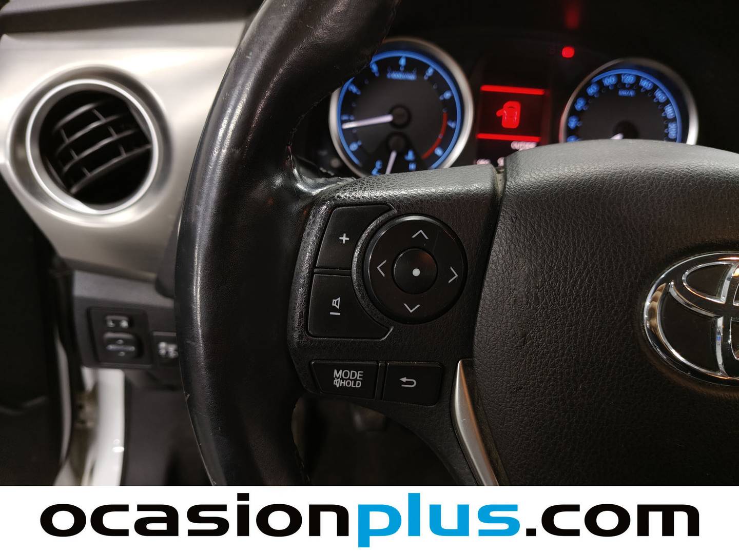 Toyota Auris Toyota Auris 130 Active (132 CV) de segunda mano