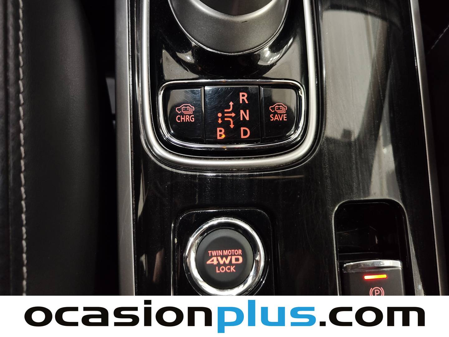 Foto Mitsubishi Outlander Mitsubishi Outlander 2.0 PHEV Kaiteki 4WD Auto (203 CV)