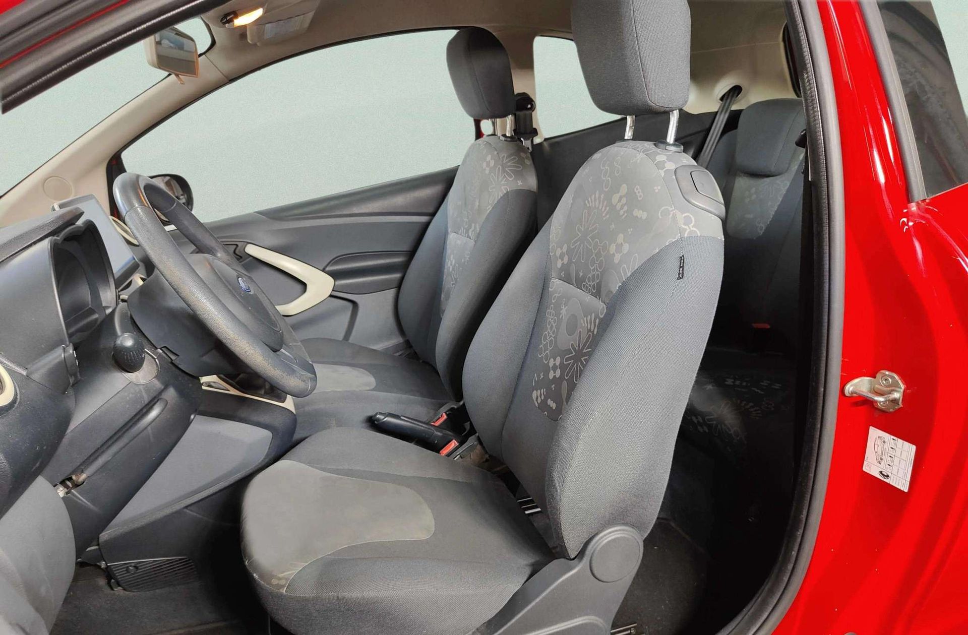 Ford Ka 1.2 Duratec Trend+ - foto 9