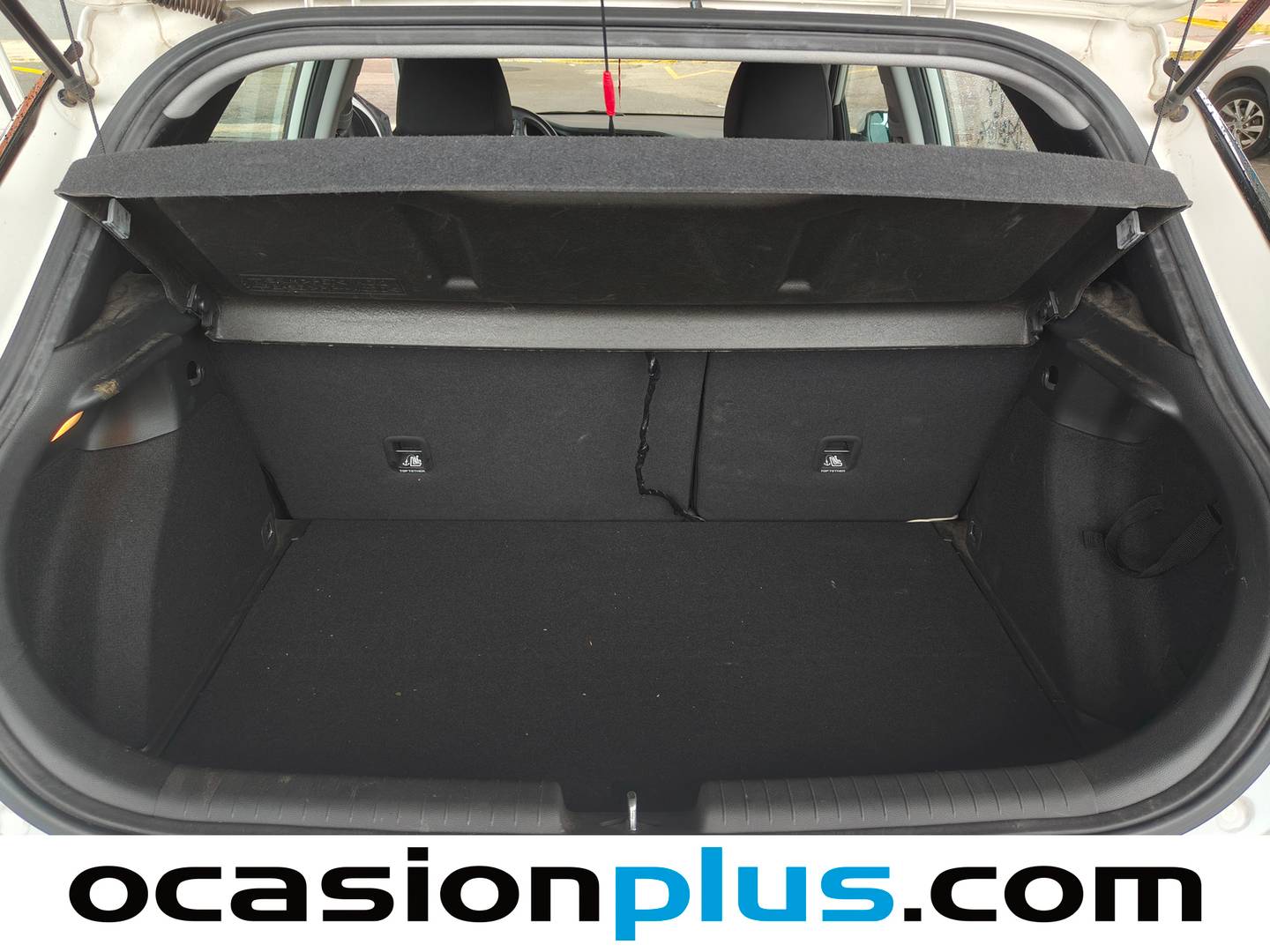 Fotos maletero Hyundai i20 Hyundai i20 1.2 MPI Tecno (84 CV)