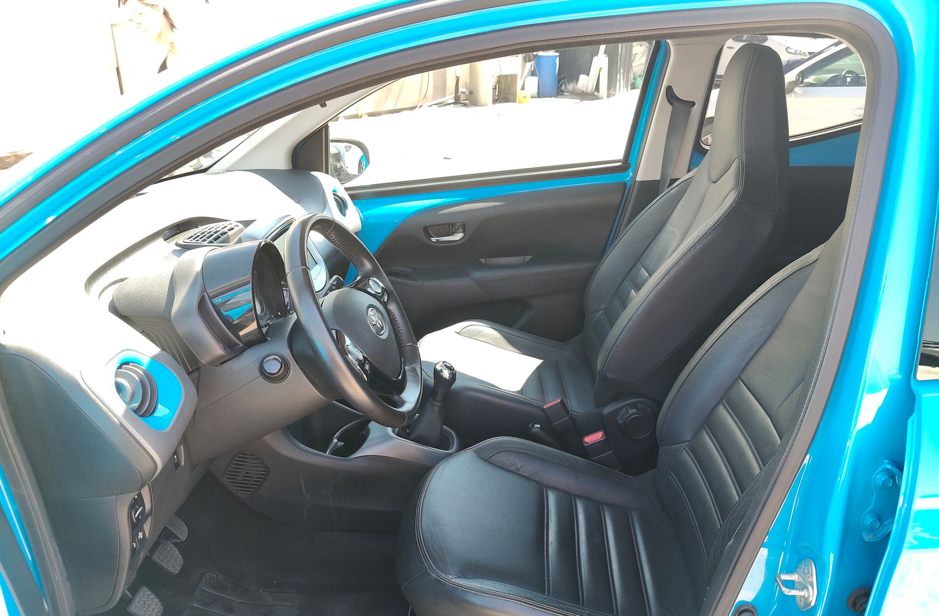 Toyota Aygo 70 x-wave - foto 11