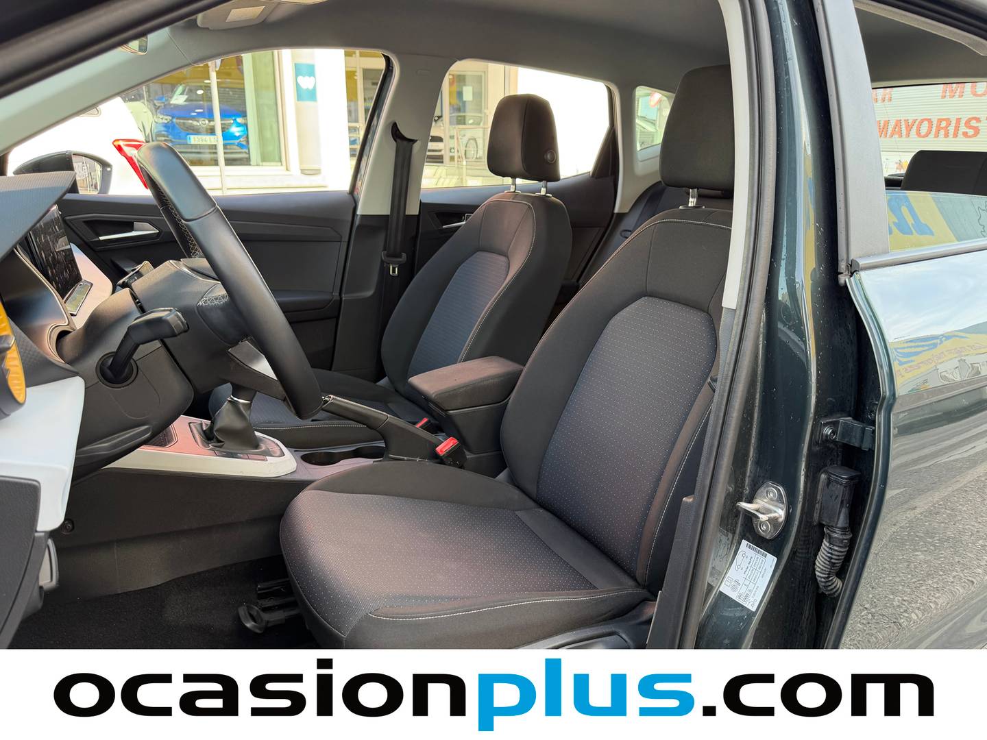 Foto asientos delanteros Seat Arona Seat Arona 1.0 TSI Style Plus (110 CV)