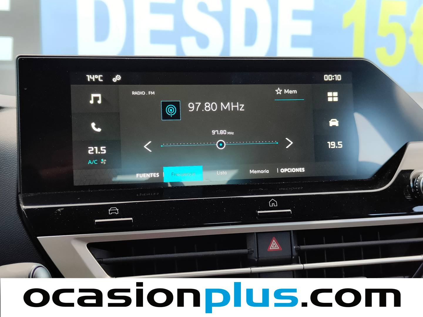 Foto Citroën C4 X Citroen C4 X PureTech 100 S&S 6v You (102 CV)