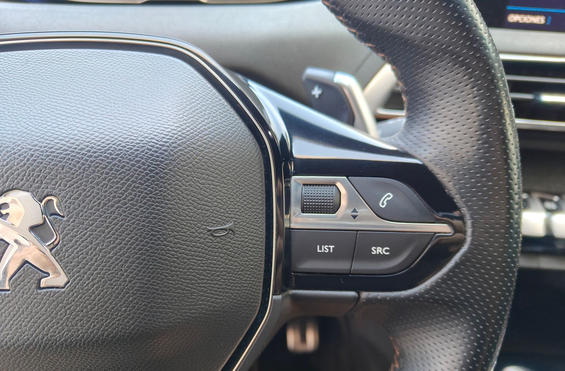 Peugeot 3008 BlueHDi 120 GT-Line - foto 25