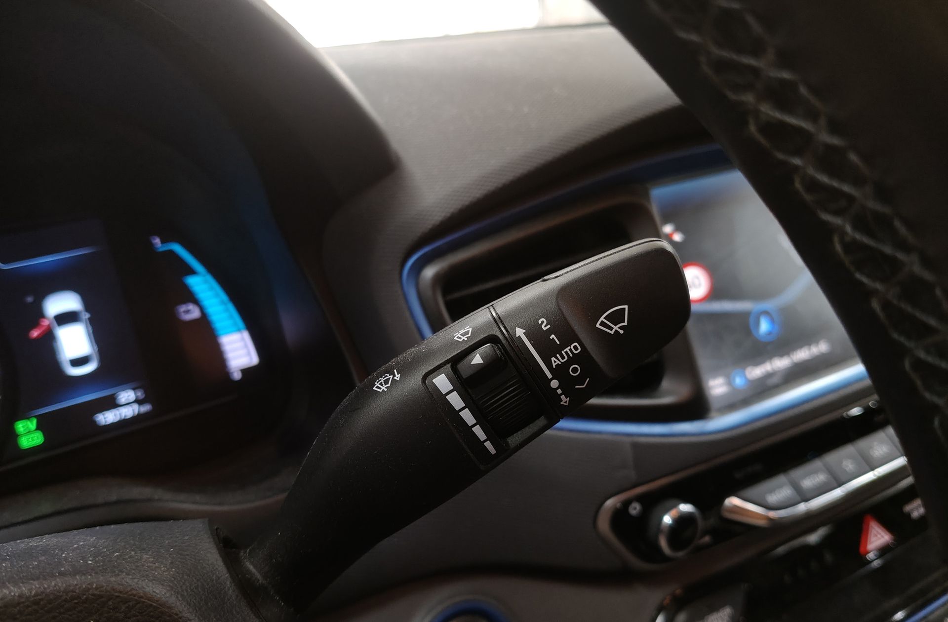 Hyundai Ioniq 1.6 GDI PHEV Tecno DCT - foto 31