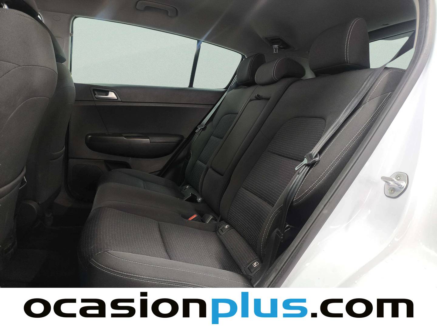 Foto asientos traseros KIA Sportage Kia Sportage 1.6 GDi x-Tech18 4x2 (132 CV)