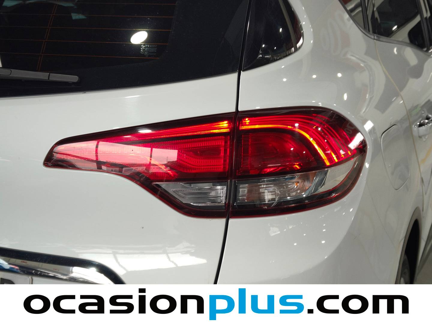 Renault Scénic Renault Scenic Zen TCe (140 CV) GPF EDC al mejor precio