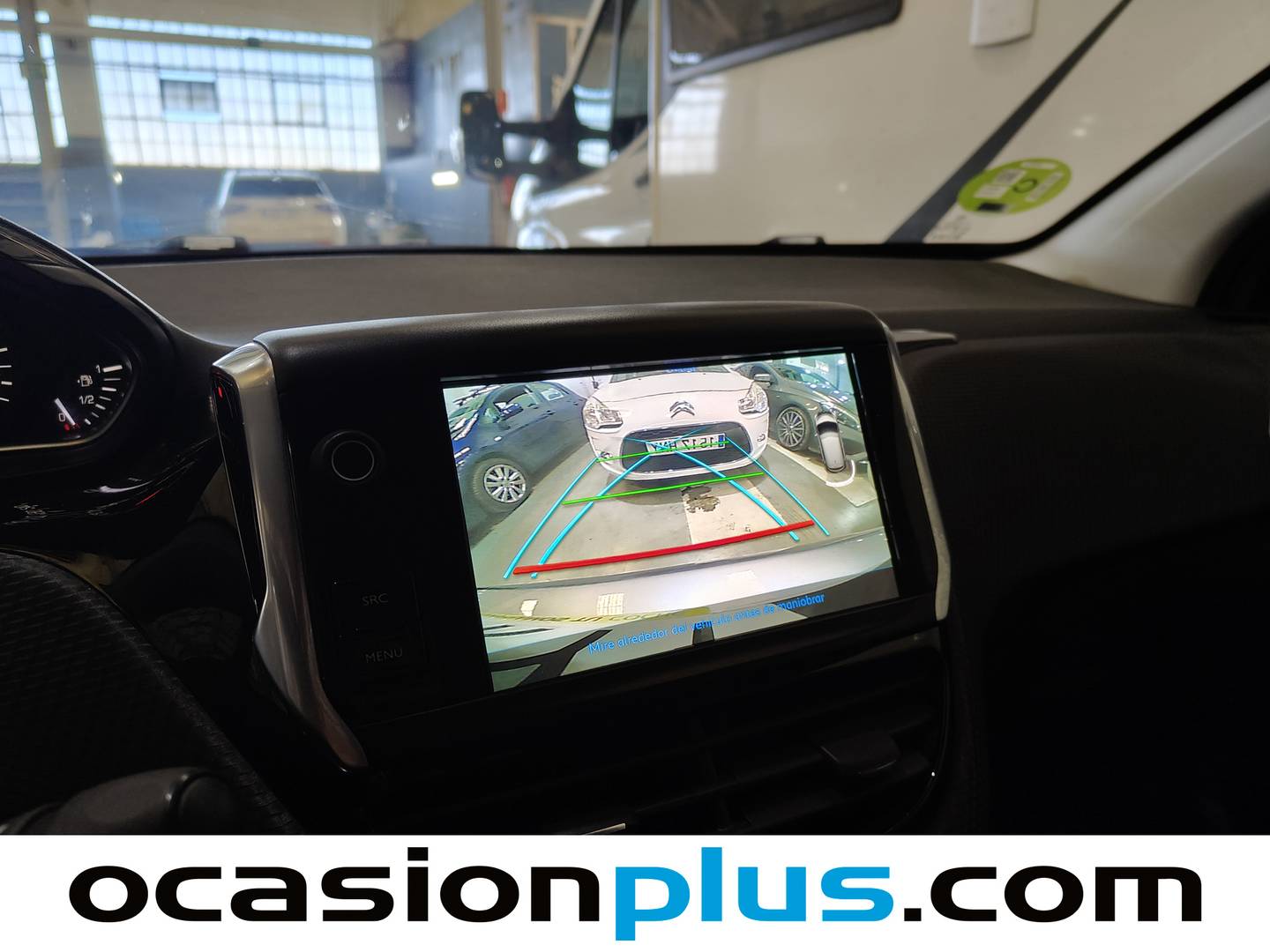 Equipamiento del Peugeot 208 Peugeot 208 PureTech Signature (82 CV)