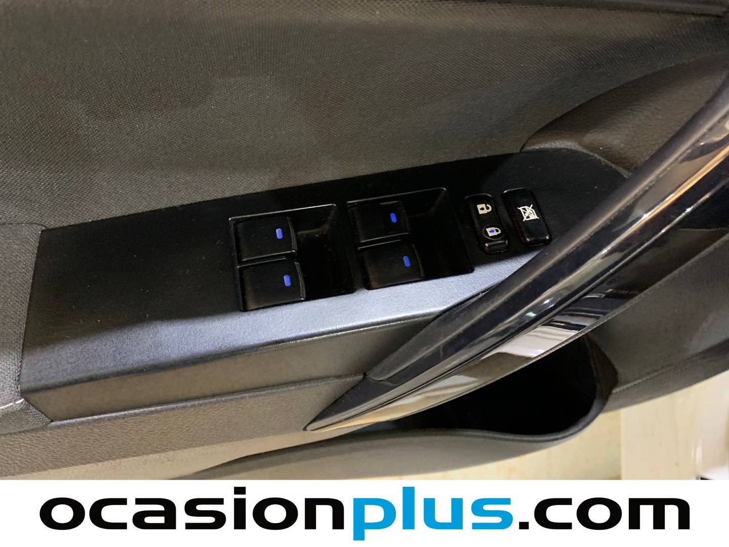 Foto Toyota Auris Toyota Auris 140H Hybrid Touring Sports Feel! Edition (136 CV)