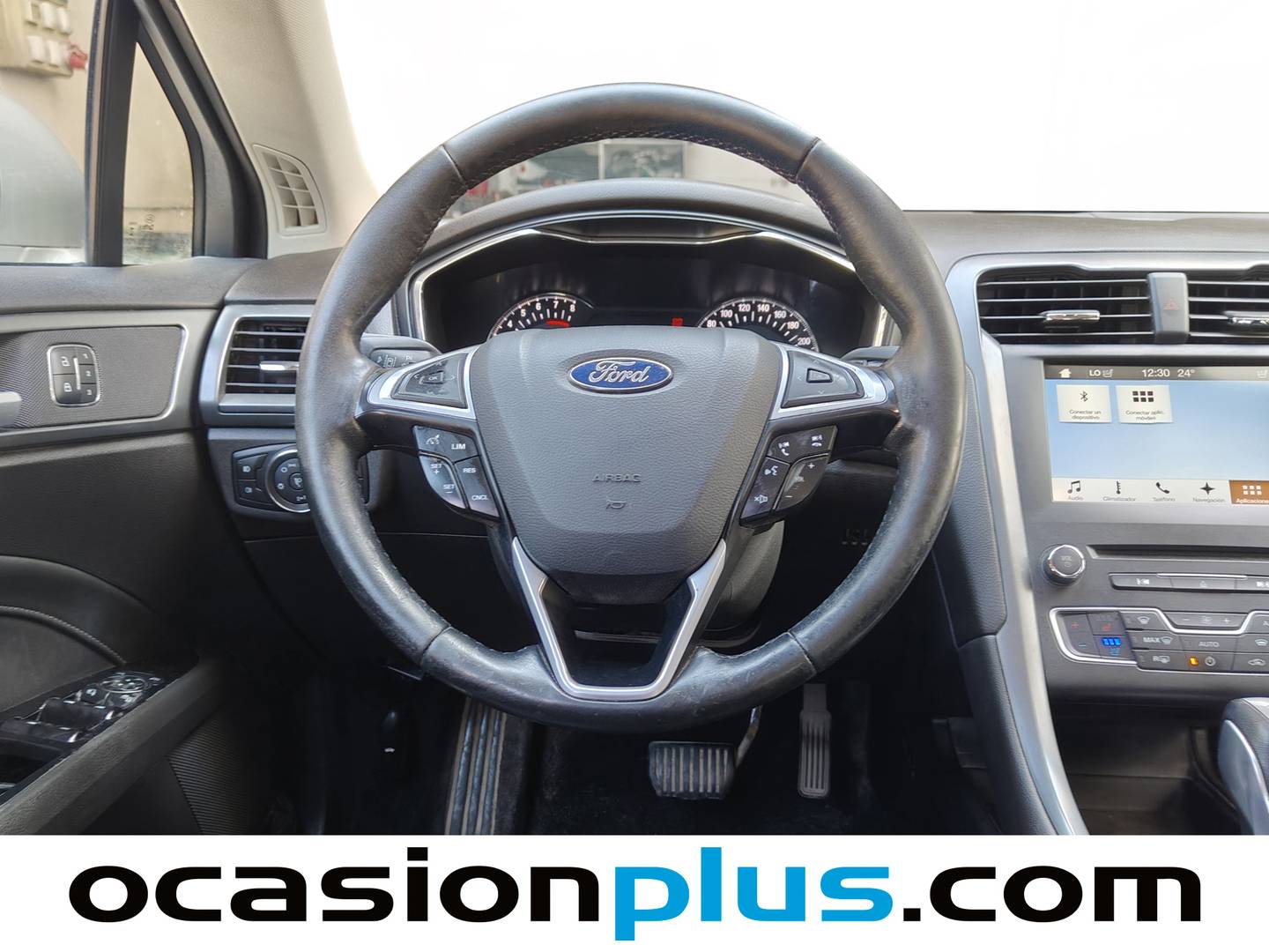 Foto Ford Mondeo Ford Mondeo 1.5 EcoBoost Titanium Powershift (160 CV)