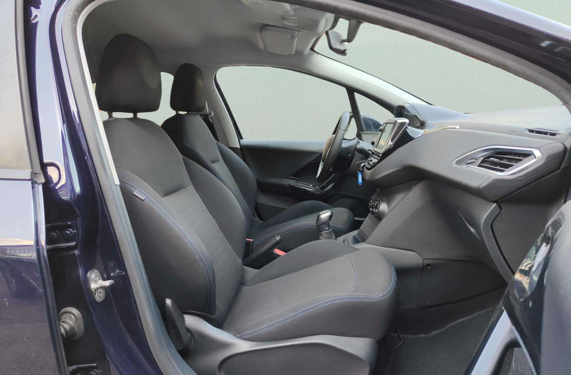 Peugeot 208 PureTech 82 Style - foto 15