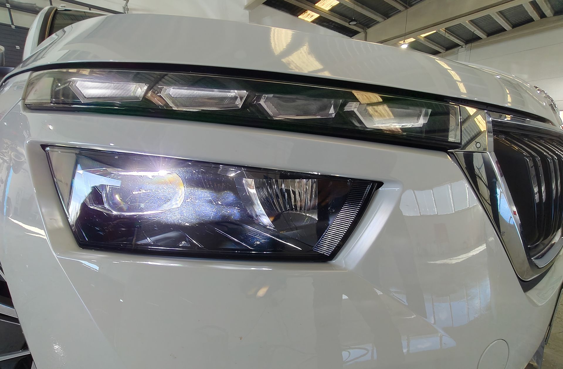 Škoda Kamiq 1.0 TSI Style DSG - foto 16