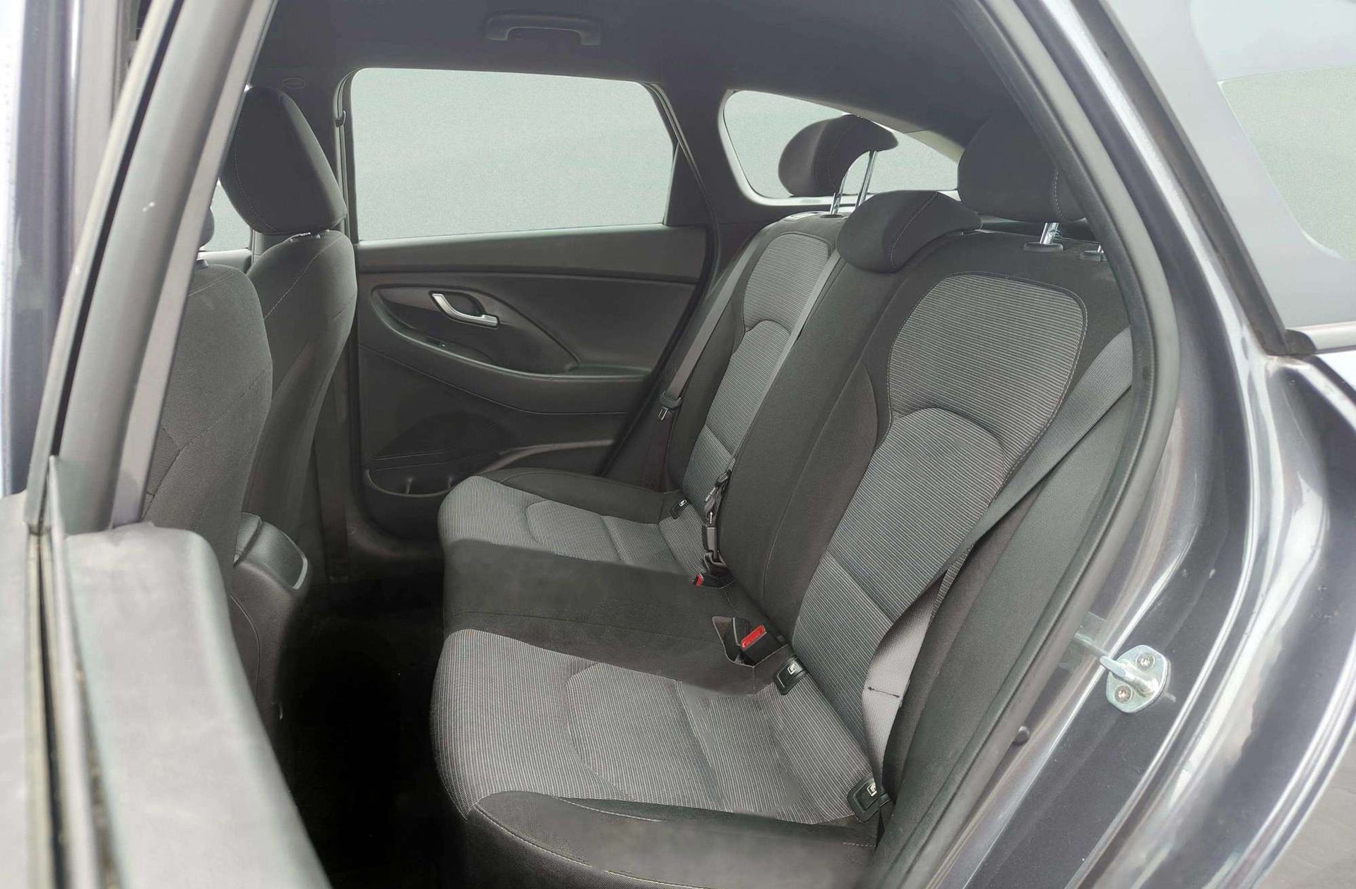 Hyundai i30 CW 1.6 CRDi Klass - foto 12