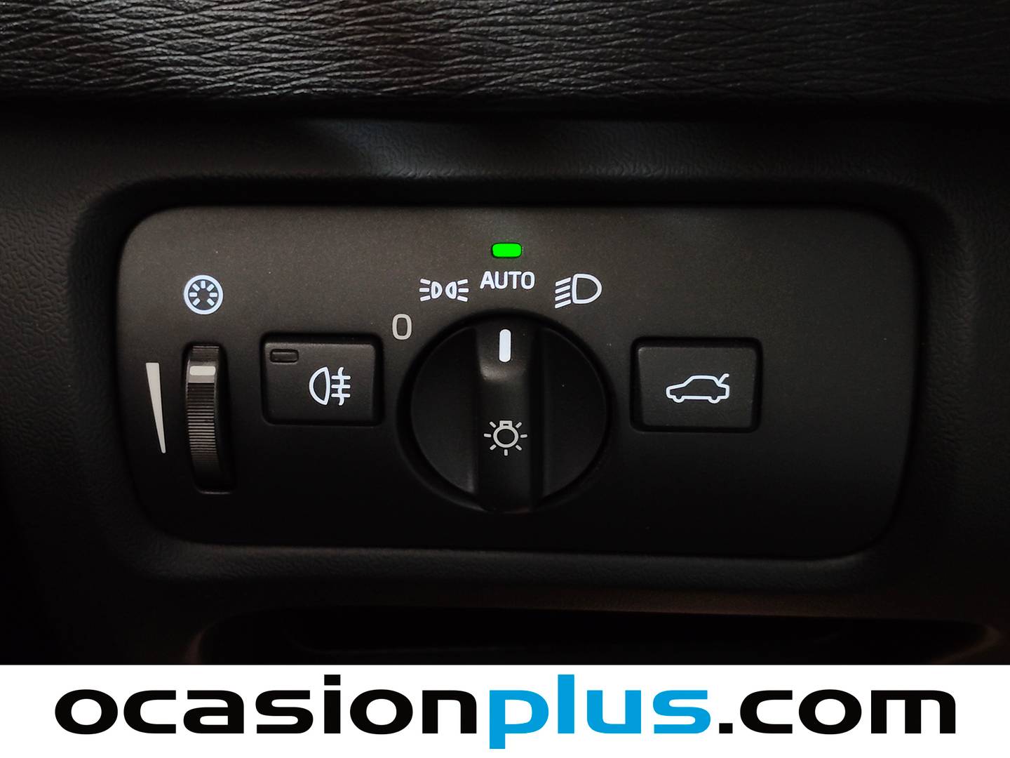 Acabados Volvo V40 Volvo V40 D4 R-Design Momentum Auto (190 CV)