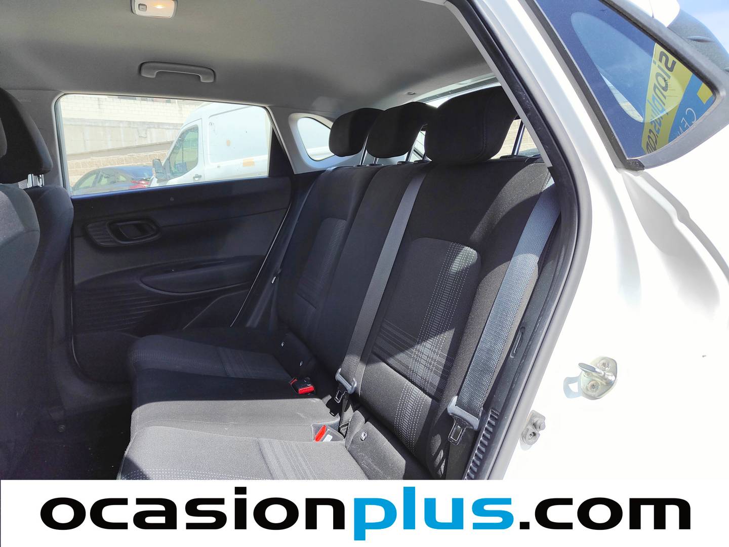 Foto asientos traseros Hyundai i20 Hyundai i20 1.0 TGDI 48V Essence (100 CV)
