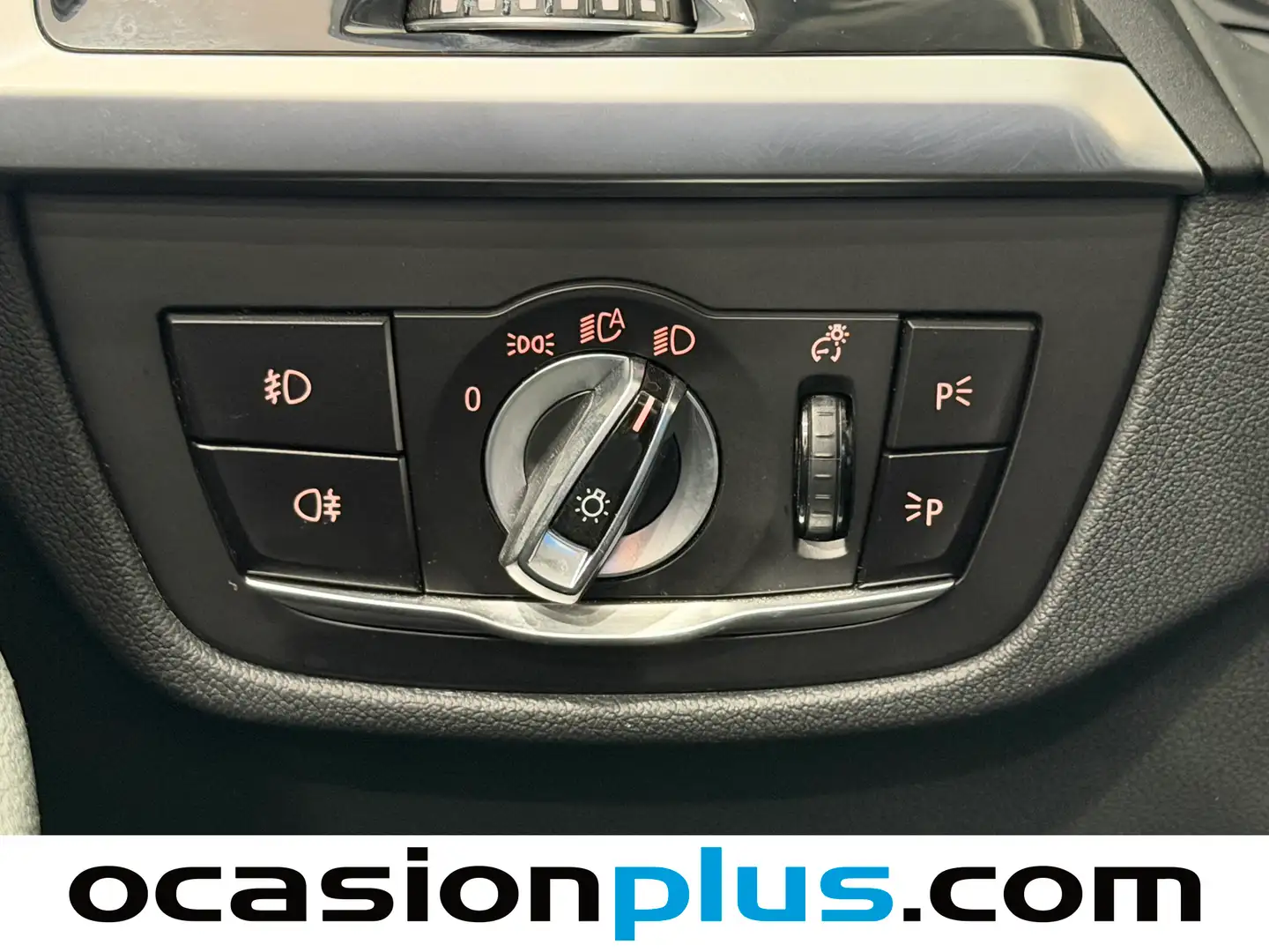 Foto BMW X3 BMW X3 xDrive20d Business (190 CV)