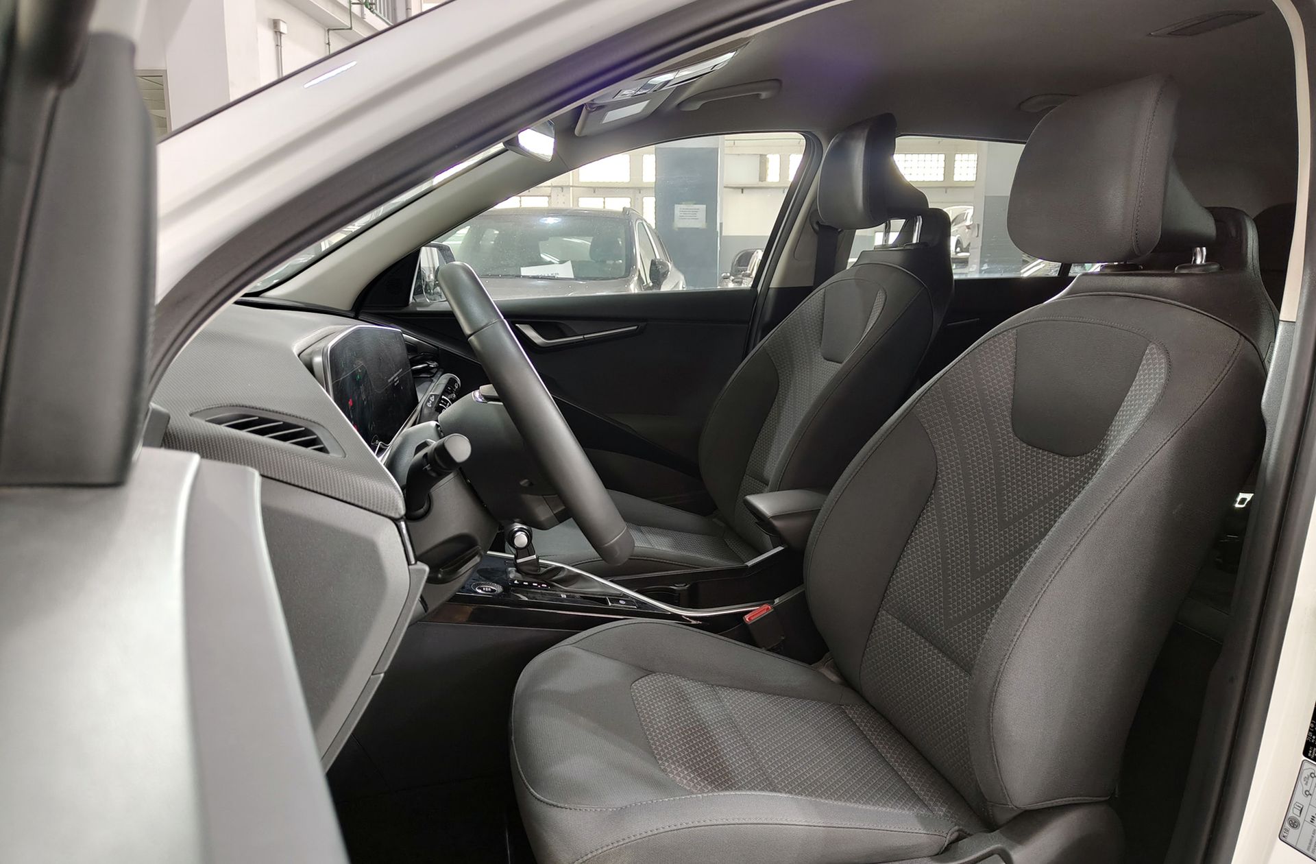 Kia Niro 1.6 GDi HEV Concept - foto 11