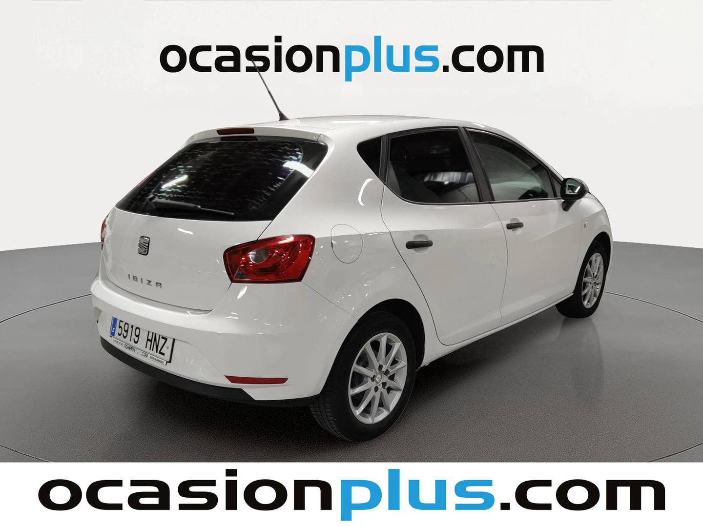 Foto trasera Seat Ibiza Seat Ibiza 1.2 12v Reference (70 CV) derecha