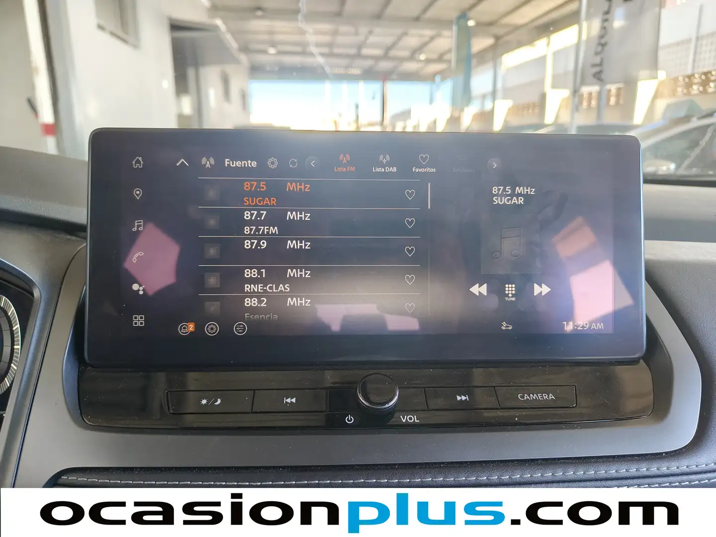 Foto Nissan QASHQAI Nissan Qashqai DIG-T 140 N-Connecta (140 CV)