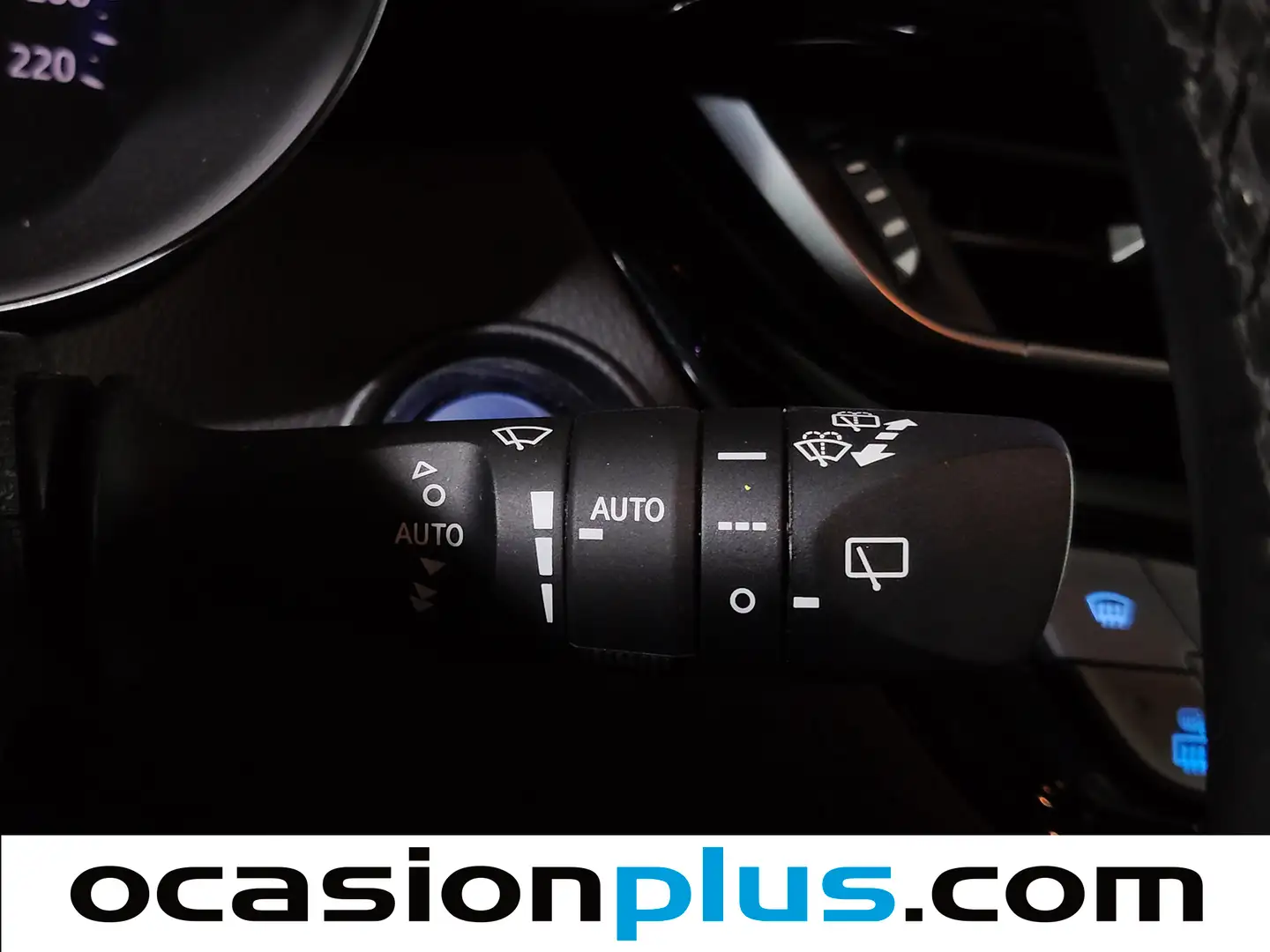 Foto Toyota C-HR Toyota C-HR 1.8 125H Dynamic Plus (122 CV)