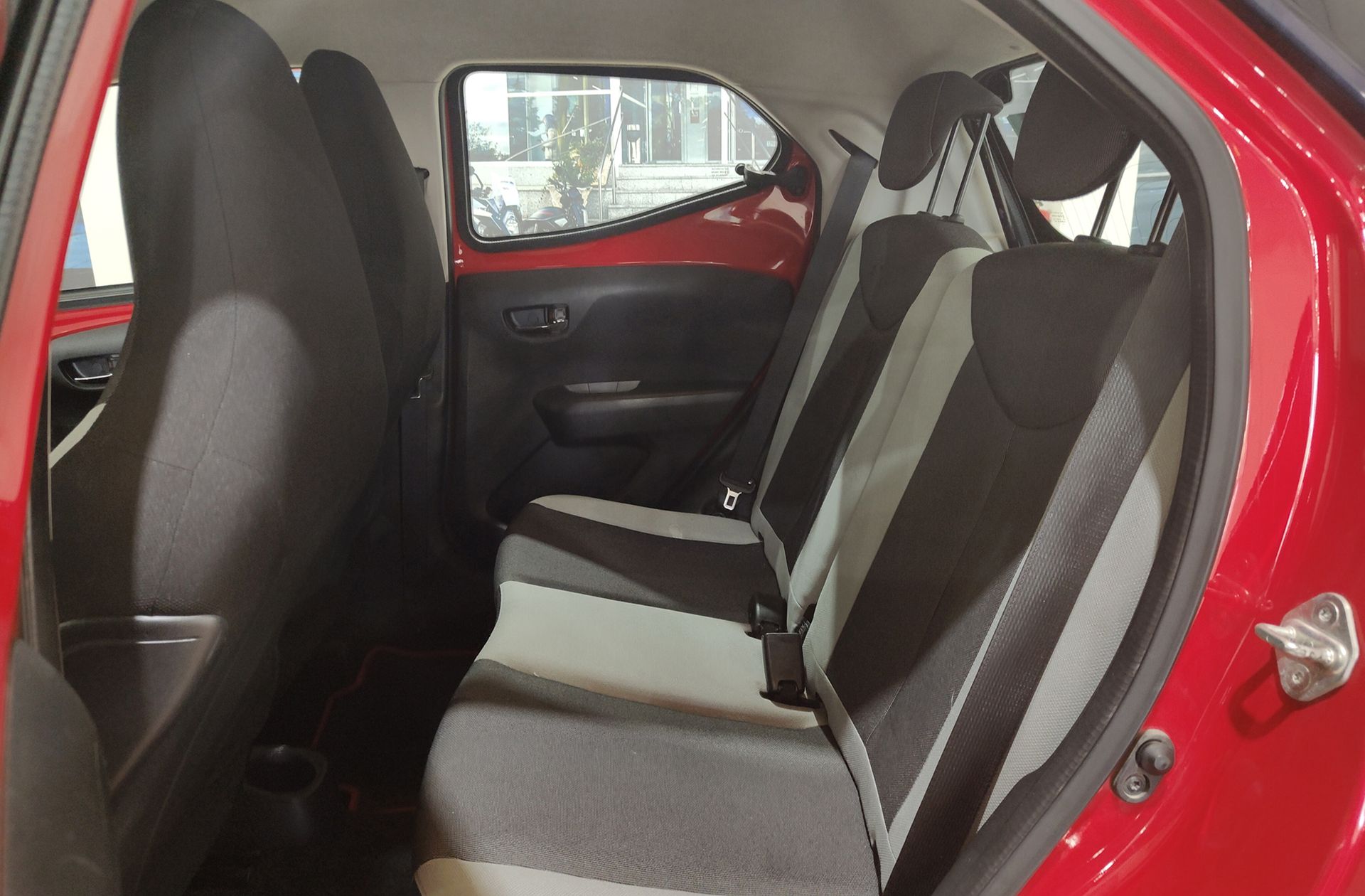 Toyota Aygo 70 x-play business - foto 10