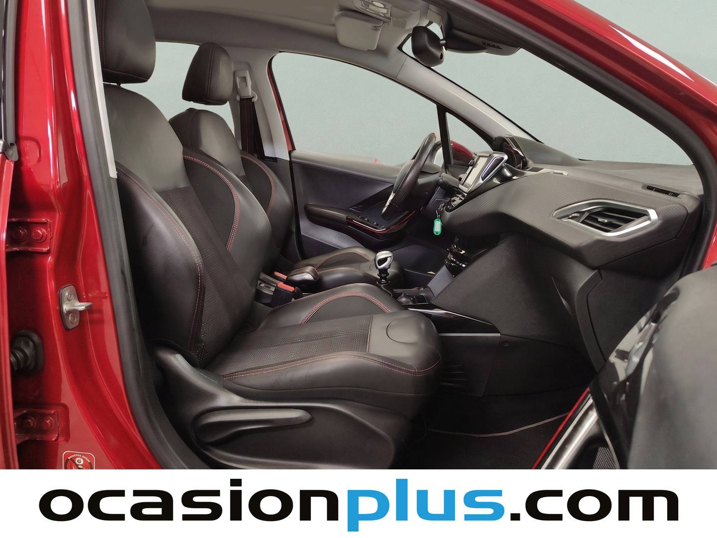 Peugeot 2008 Peugeot 2008 PureTech 130 S&S GT Line (130 CV) gasolina