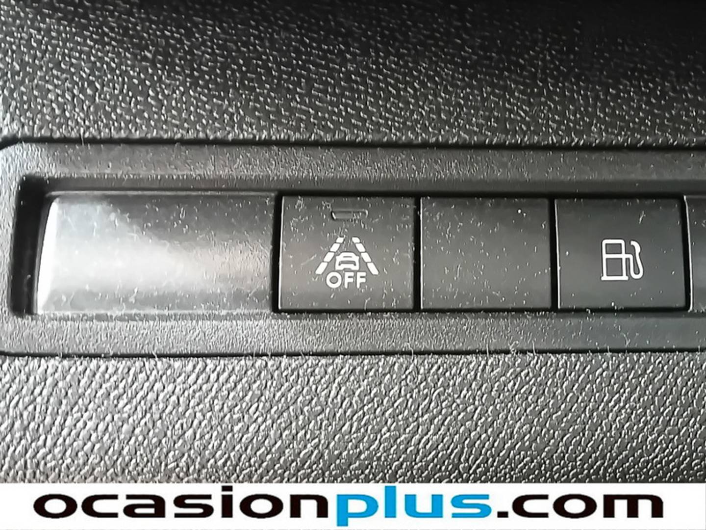 Foto Peugeot 3008 Hybrid Peugeot 3008 Hybrid 225 GT Line e-EAT8 (225 CV)