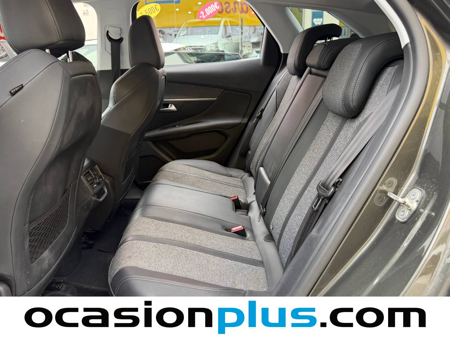 Foto asientos traseros Peugeot 3008 Peugeot 3008 PureTech 130 S&S Allure (130 CV)