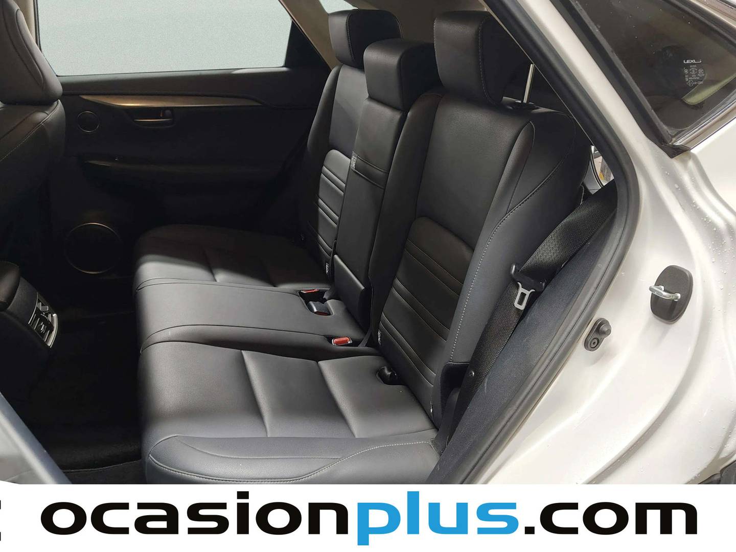 Foto Lexus NX Lexus NX 300h Premium 2WD (197 CV)