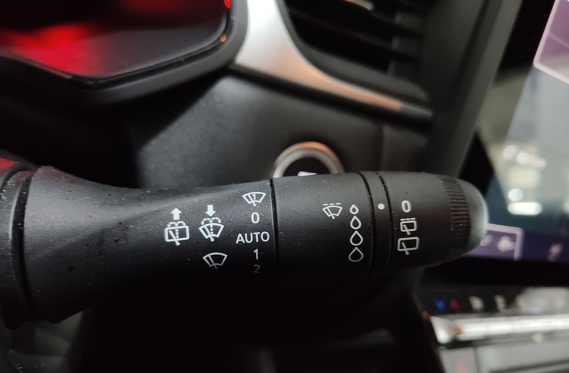 Renault Captur Evolution full hybrid E-Tech - foto 26