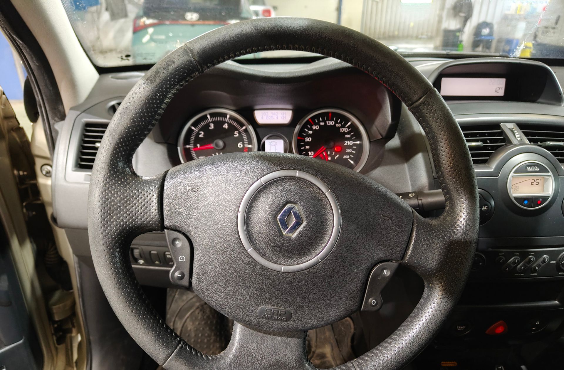 Renault Mégane Sedan Dynamique 1.6 - foto 15