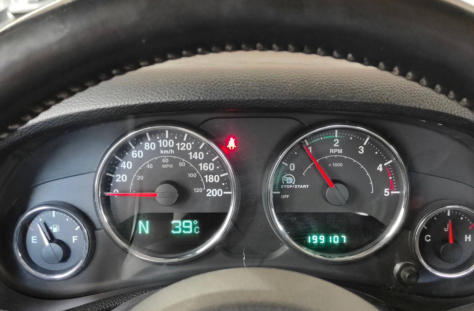 Jeep Wrangler 2.8 CRD Sahara - foto 20