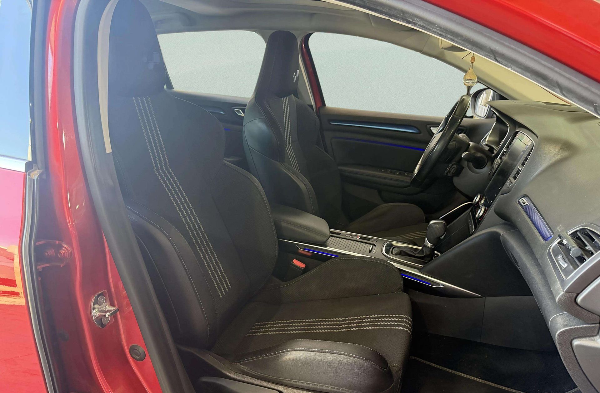 Renault Mégane Sport Tourer GT Line Energy TCe EDC - foto 19