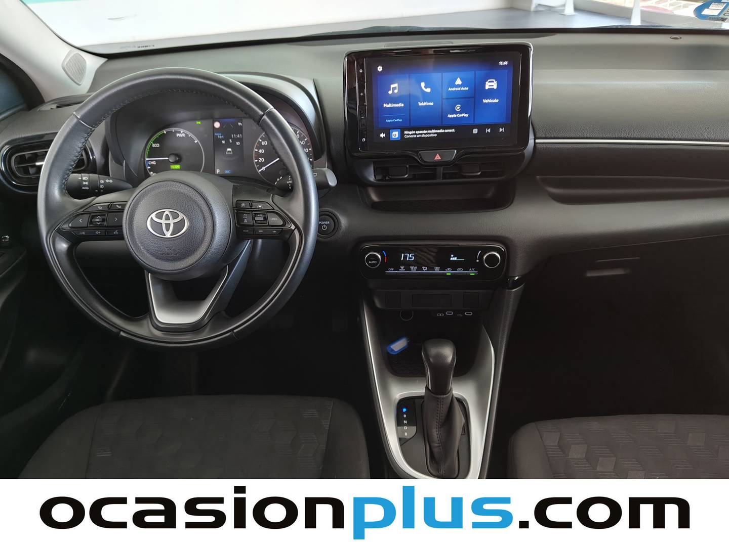 Foto Toyota Yaris Toyota Yaris 120H Business Plus (116 CV)