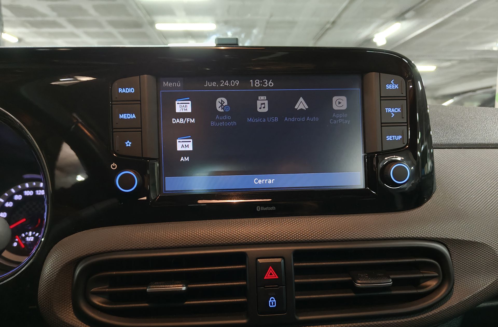 Hyundai i10 1.0 Klass - foto 7