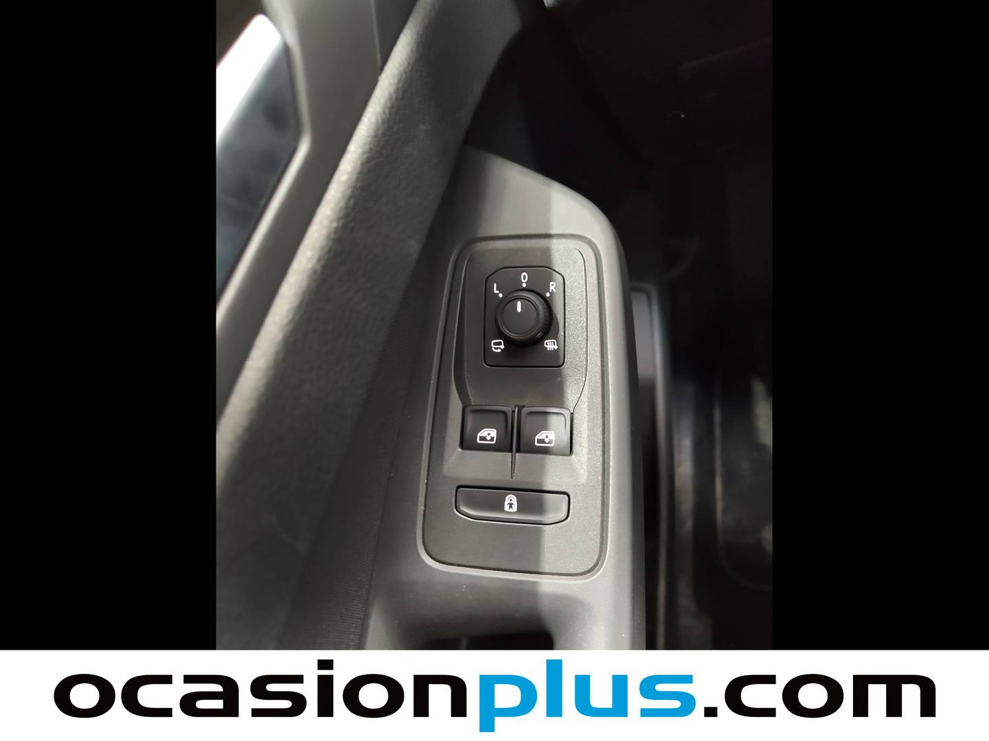 Foto Ford Grand Tourneo Connect Ford Grand Tourneo Connect 2.0 Ecoblue Titanium Auto (122 CV) 7 PLAZAS