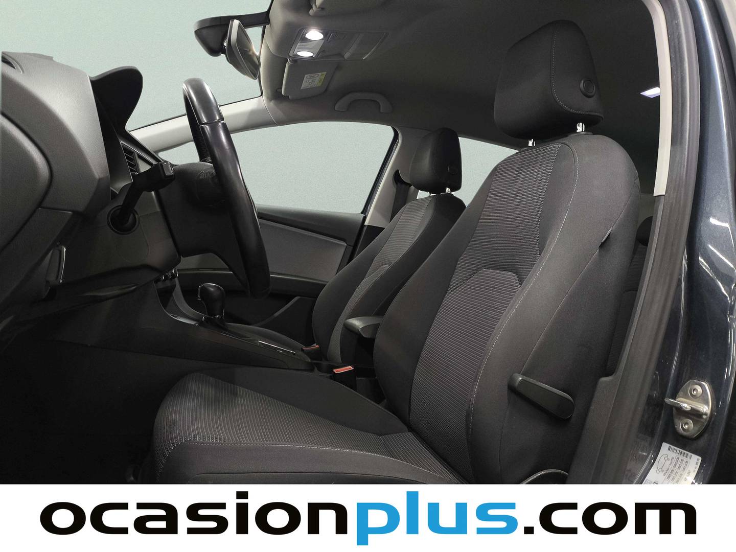 Foto asientos delanteros Seat León Seat León 1.5 TGI GNC S&S Style DSG (130 CV)