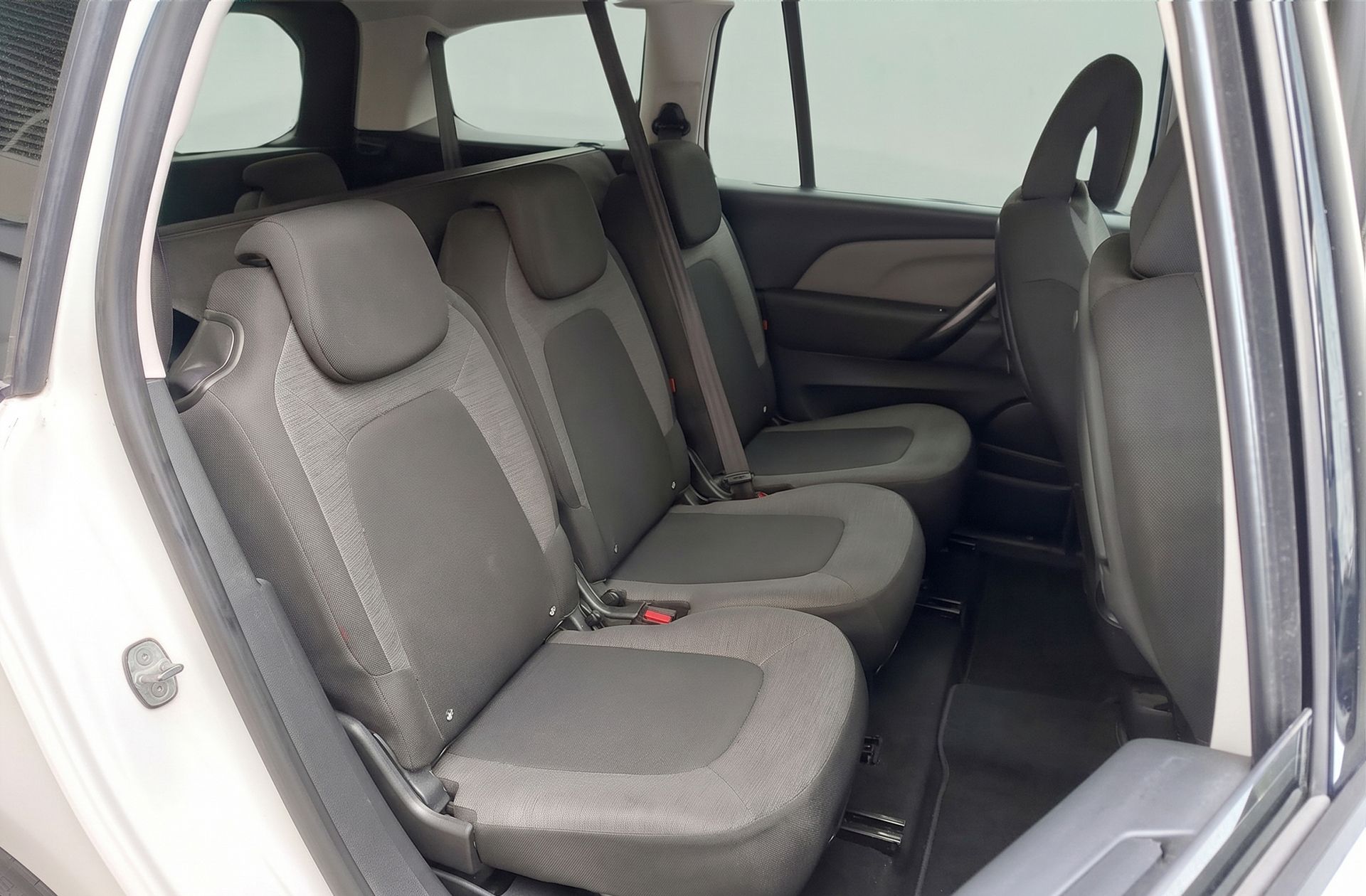 Citroën C4 Grand Picasso PureTech 130 Feel 7 plazas - foto 19