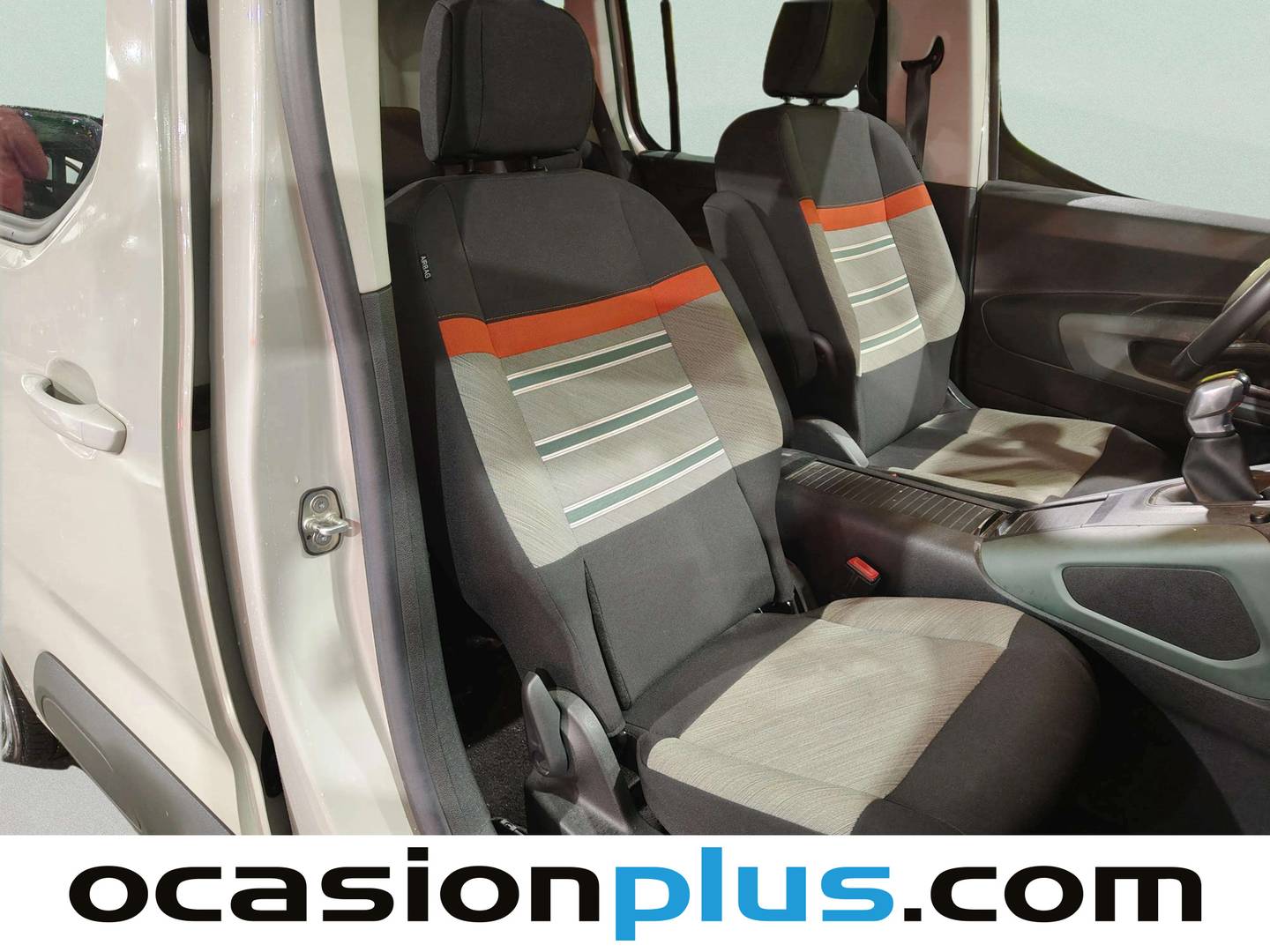 Foto Citroën Berlingo Citroen Berlingo BlueHDi 100 S&S Talla M Shine (102 CV)