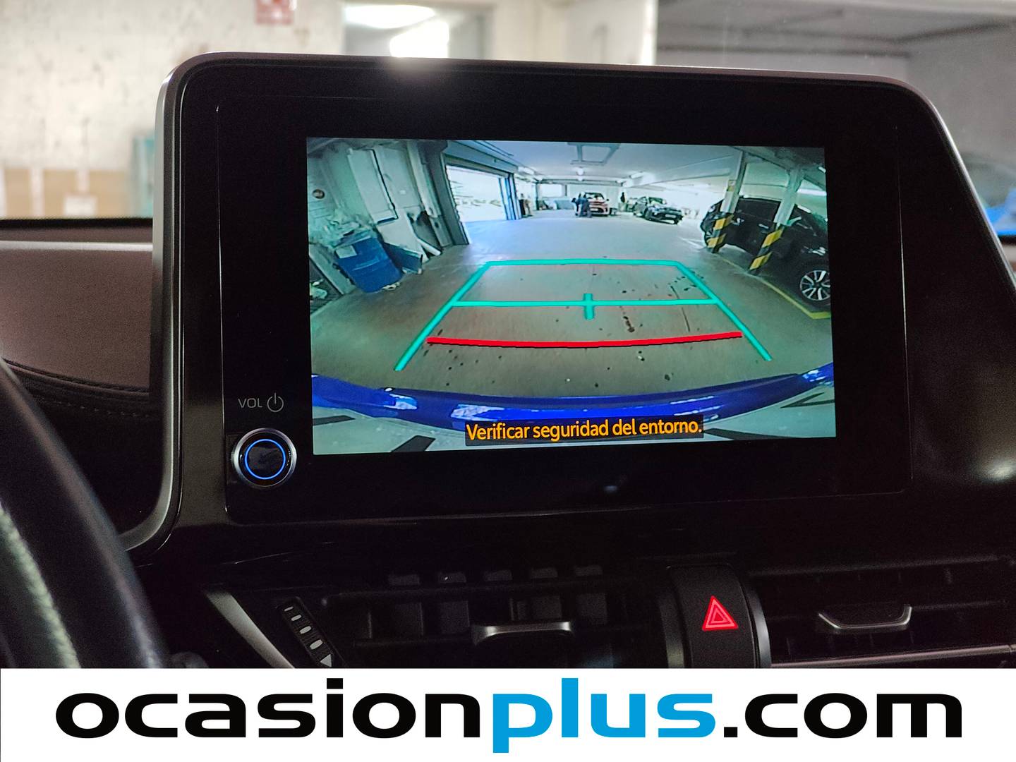 Foto Toyota C-HR Toyota C-HR 1.8 125H Advance (122 CV)