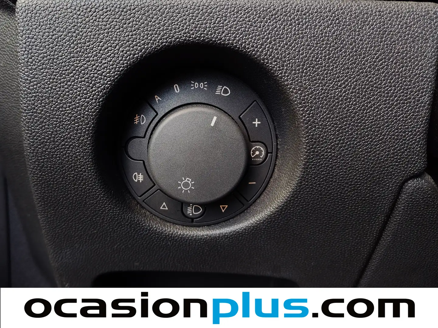 Foto Opel Corsa Opel Corsa 1.2 C'Mon (80 CV)