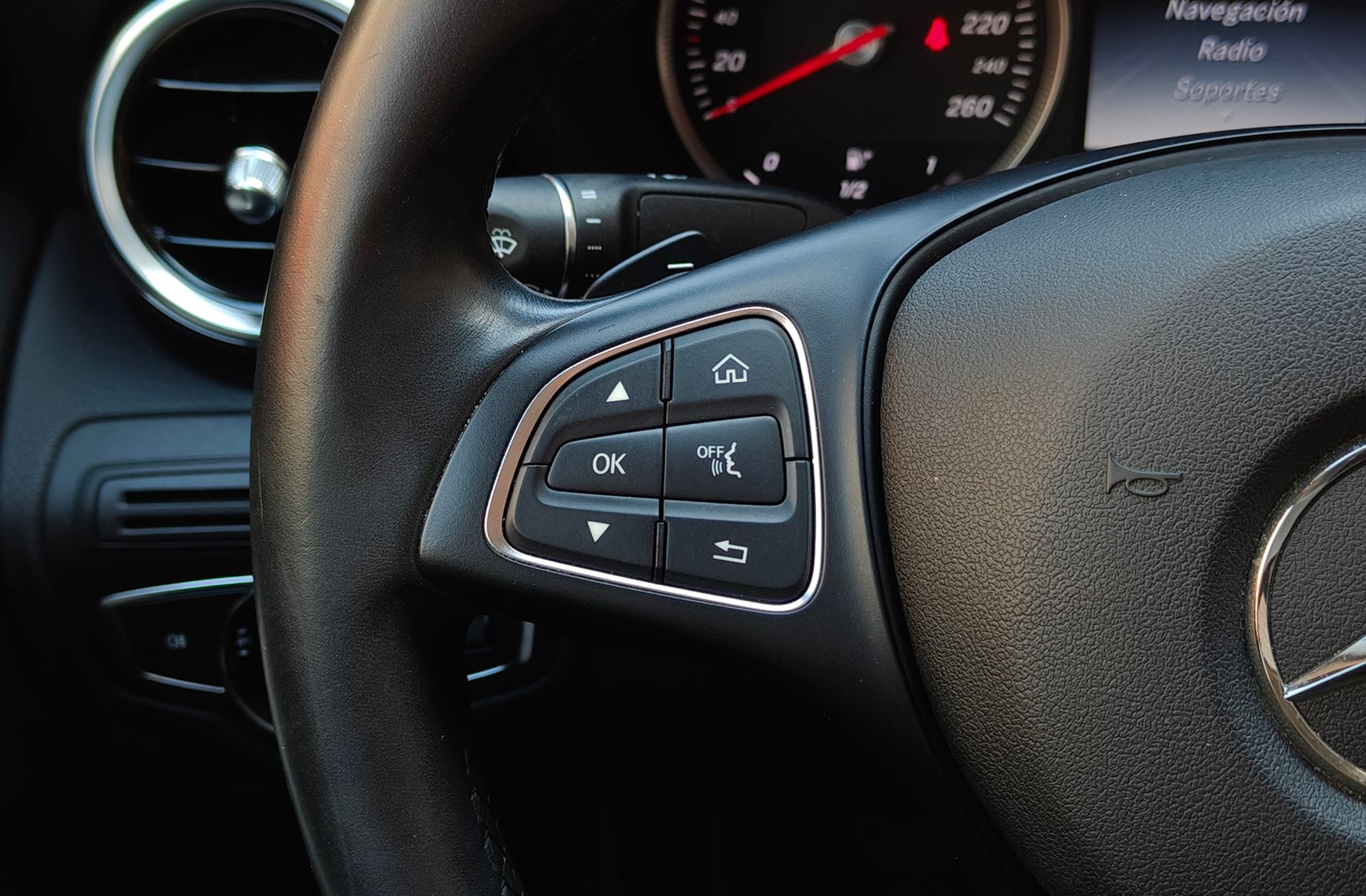Mercedes-Benz Clase C 220 BlueTEC Exclusive - foto 25
