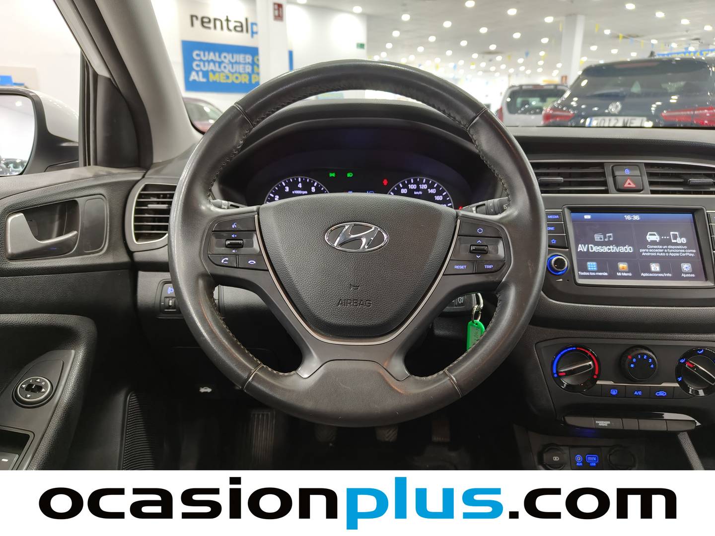 Foto Hyundai i20 Hyundai i20 1.2 MPI Essence LE  (75 CV)