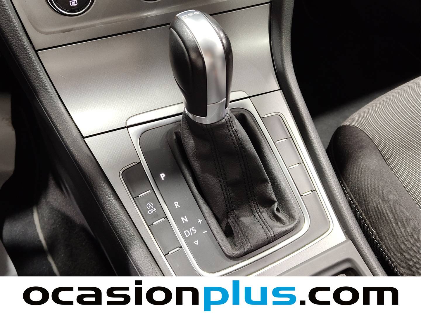Volkswagen Golf Volkswagen Golf Business 1.6 TDI BMT (110 CV) DSG de segunda mano